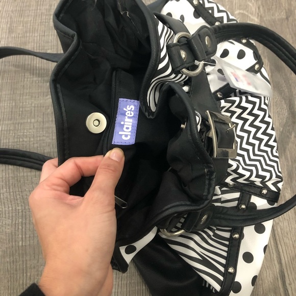 Claire’s Purse *NEW* - Picture 2 of 4